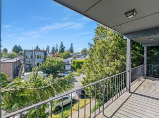 5956 Fauntleroy Way SW, Seattle, WA 98136