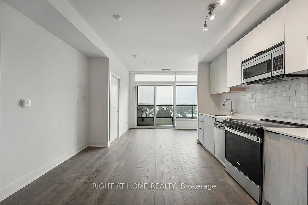 Building Photo - 1350 Ellesmere Rd #714