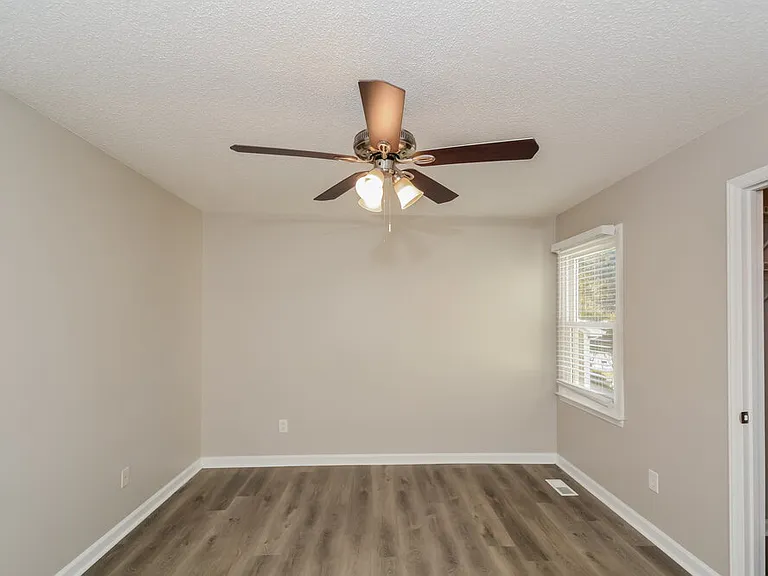 808 Hepplewhite Ct — Photo 6