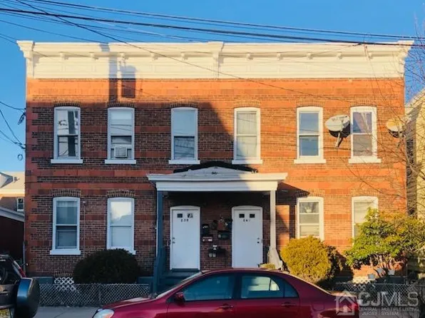 268-270 Barclay St, Perth Amboy, NJ 08861