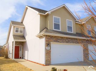 2511 Knox Dr, Lawrence, KS 66046