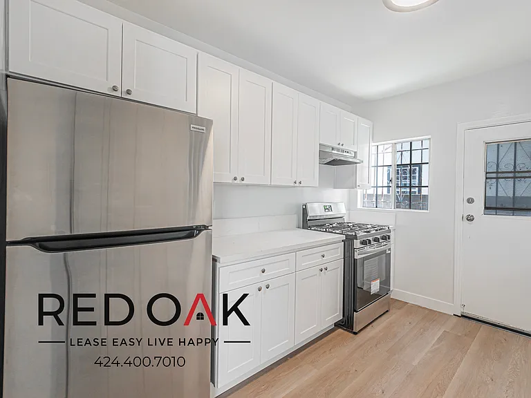 632 E 82nd St #632 — Photo 14