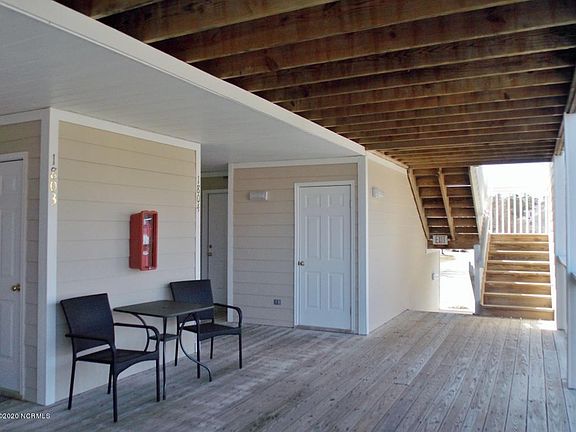 3rd image of 3350 Club Villas Dr #1804