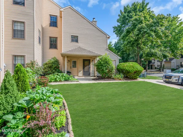 253 Azalea Circle, Jackson, NJ 08527