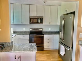 34 Stone Trl #A, North Providence, RI 02904