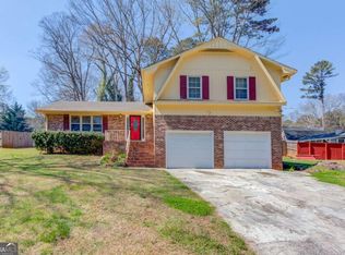 564 Allana Ct, Stone Mountain, GA 30087