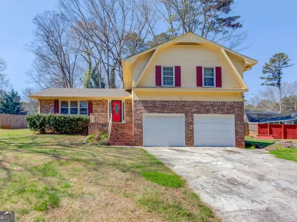 564 Allana Ct, Stone Mountain, GA 30087