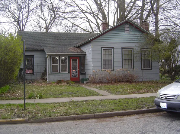 203 W Oregon St, Urbana, IL 61801