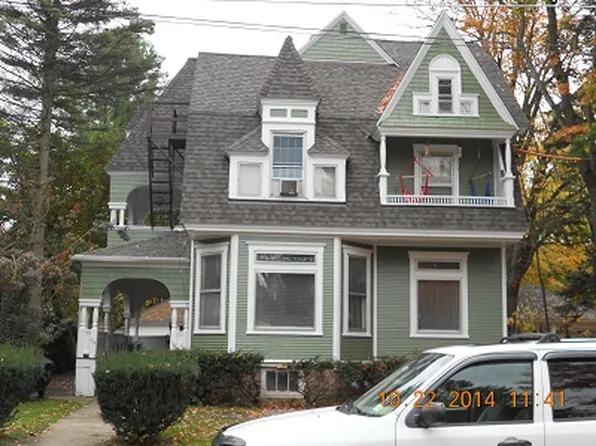 113 W Jenkins St APT 5, Oneida, NY 13421