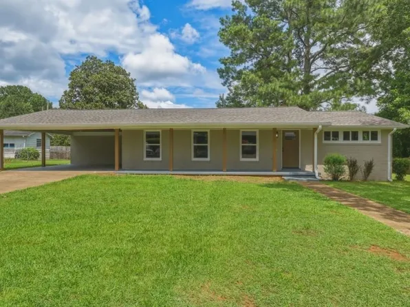 317 Columbus Ave, Florence, AL 35630