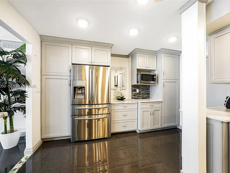 4020 Galt Ocean Dr #1406 — Photo 4