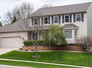 1925 Folwell Dr SW, Rochester, MN 55902