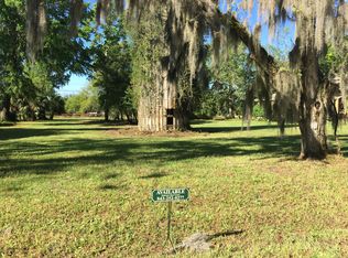 12 Stagecoach Rd, Seabrook, SC 29940