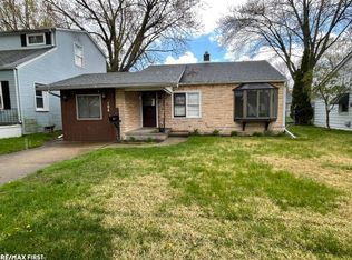 104 Rathbone St, Mount Clemens, MI 48043