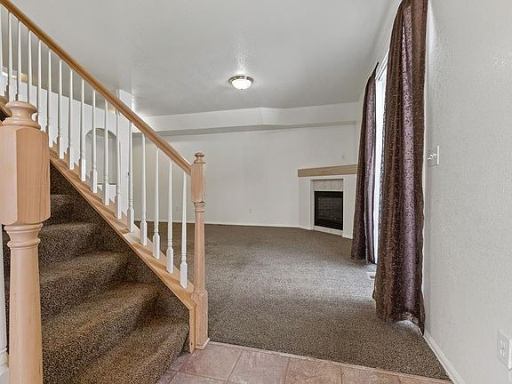 4th image of 4141 Outlook Blvd Unit L