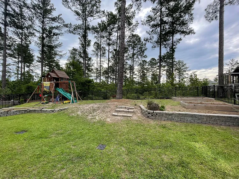 195 School Side Dr — Photo 26
