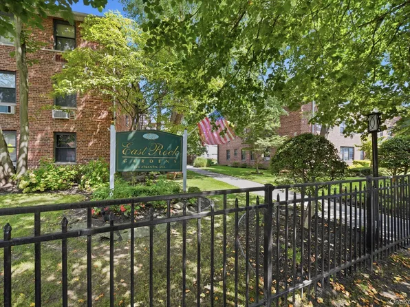 320 Atlantic Avenue #C1, East Rockaway, NY 11518