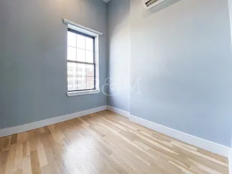 Rented by Brick&Mortar