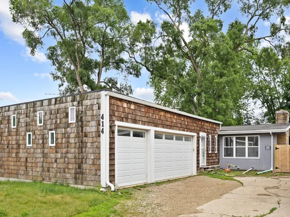 414 E Liberty St, Wauconda, IL 60084