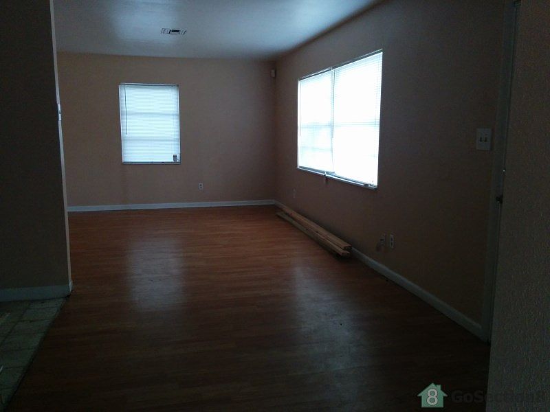 1st image of 3702 E Clifton St