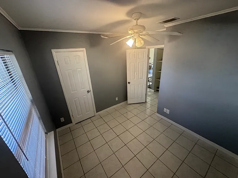 1197 Main St — Photo 5