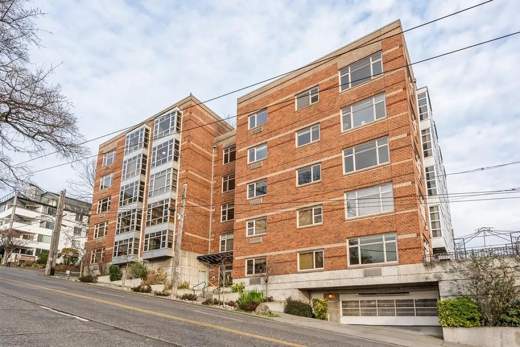 Willis Condos - 1 bedroom — Photo 1