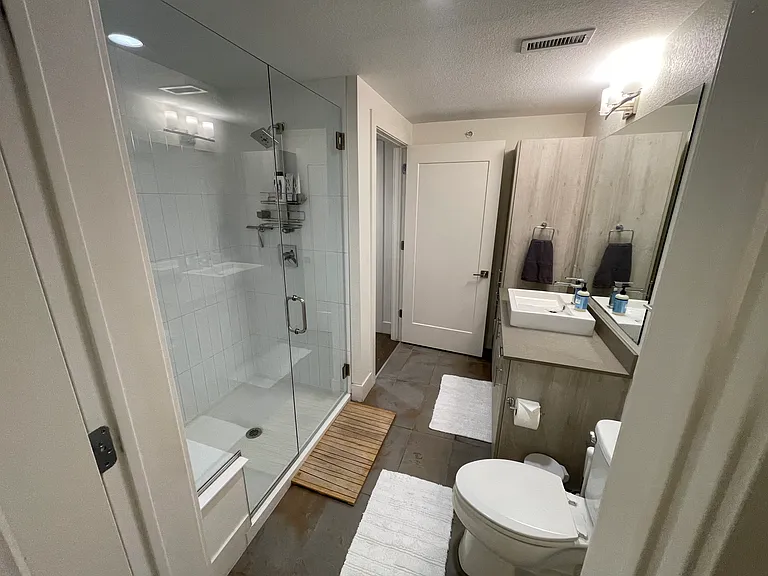 431 E Bayaud Ave #302 — Photo 8