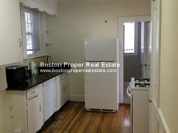 120 University Rd. #3 Brookline Unit Photo 5 (1)
