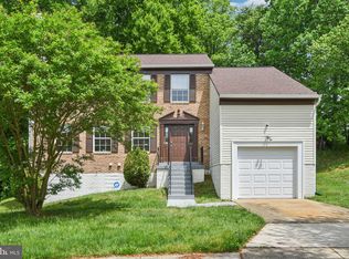 6800 Middlefield Ter, Fort Washington, MD 20744