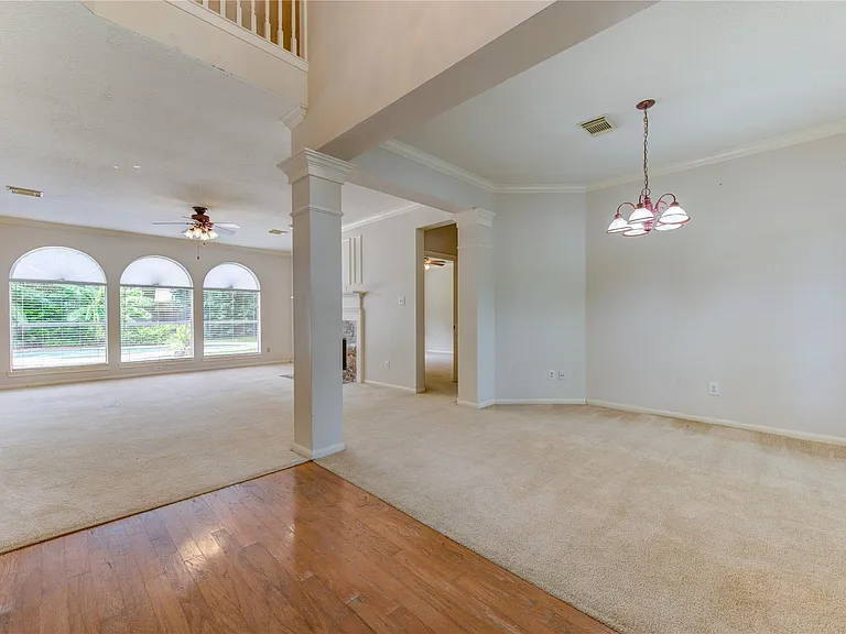 1107 Magnolia Woods Ct — Photo 5