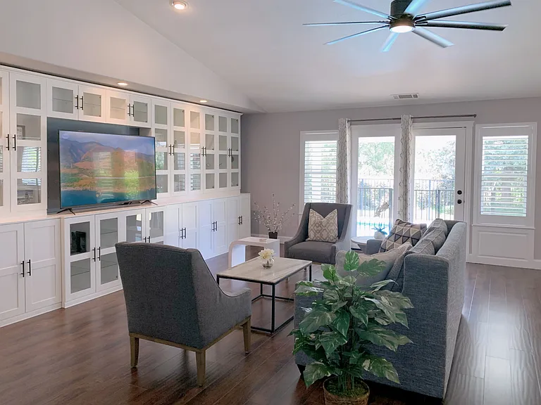 2074 Hope Ln — Photo 12