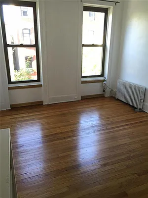 Rented by Addison Property Group | media 30