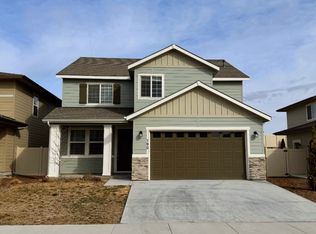 190 E Caldera St, Meridian, ID 83642