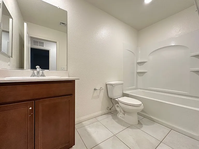 5953 Bruselas St — Photo 13