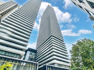 50 Charles St E #1713, Toronto, ON M4Y 0C3