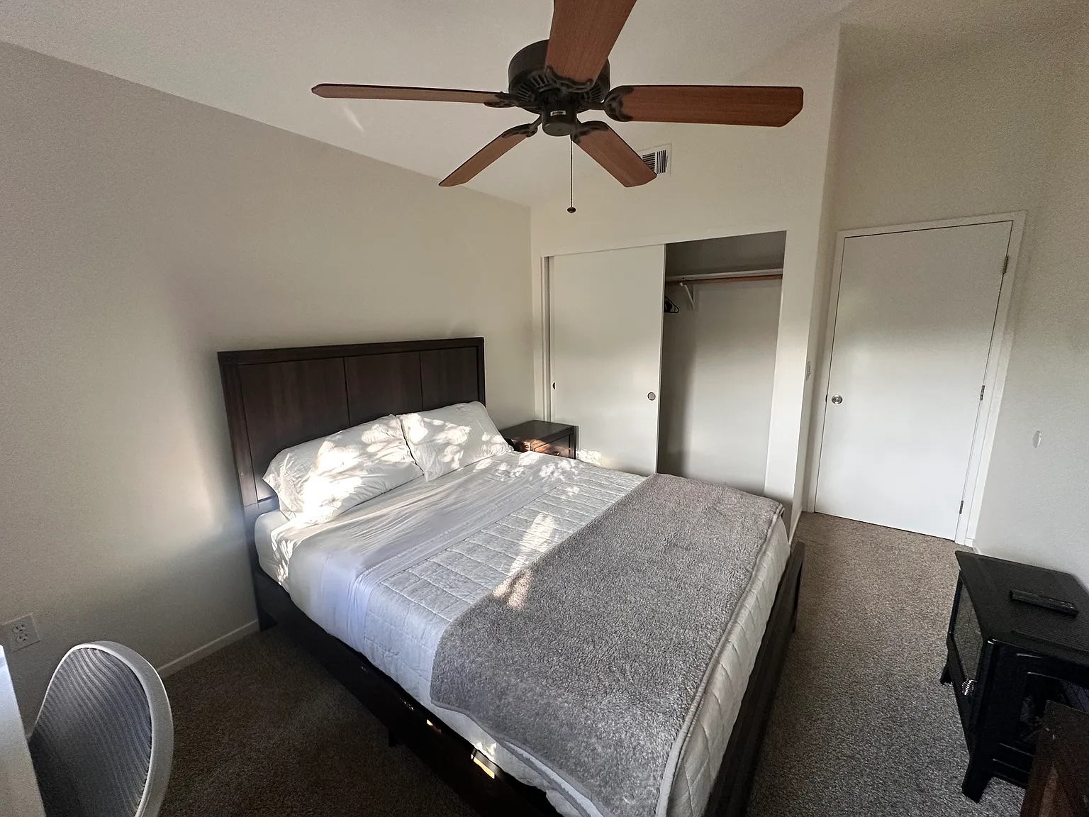 3 bed, 2593 sqft, $1,340 — Photo 4