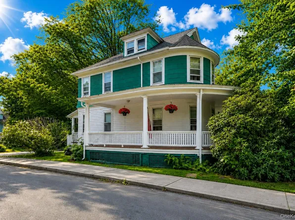 80 N Main Street, Monroe, NY 10950