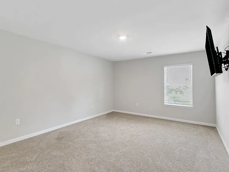 1398 Harlequin Way — Photo 33