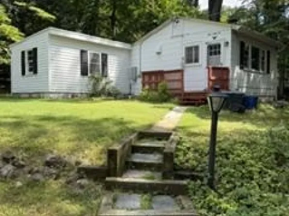 366 Warrenville Rd, Green Brook Twp., NJ 08812