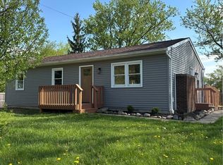 3260 Perrydale St NW, Uniontown, OH 44685