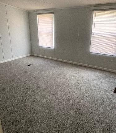 4th image of 8219 Florida Ave