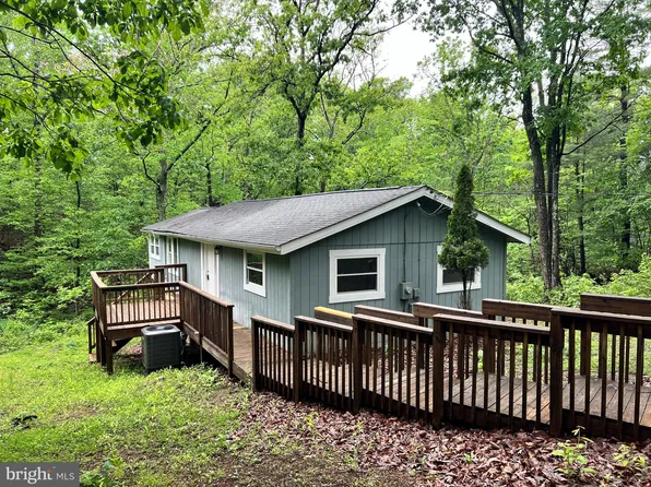 129 Raccoon Ln, Gerrardstown, WV 25420