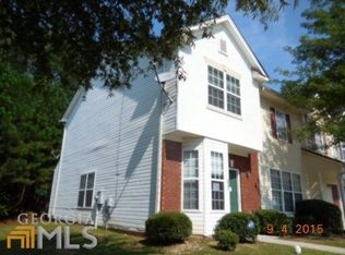 6065 Camden Forrest Dr, Riverdale, GA