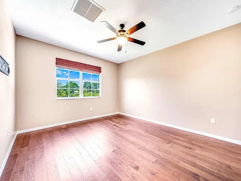4543 Tara Cove Way — Photo 18