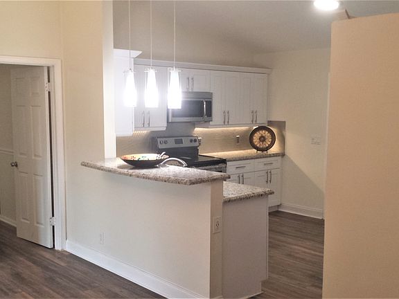 4th image of 5131 El Claro Cir