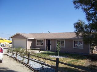 8558 Lager Rd #A/B, Phelan, CA 92371