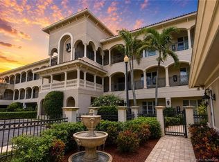 952 SE Willoughby Trce, Stuart, FL 34997