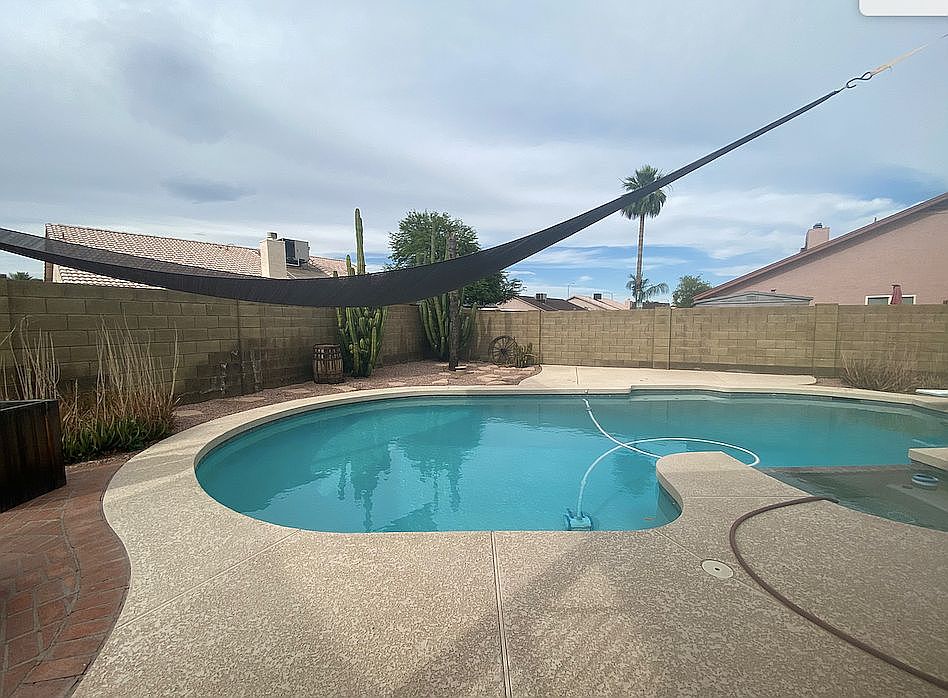 1st image of 5212 E Emelita Ave