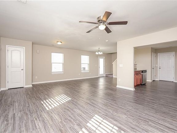 5th image of 1679 Parkside Meadow Dr