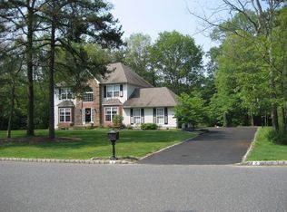 2 Rue Monet, Jackson, NJ 08527